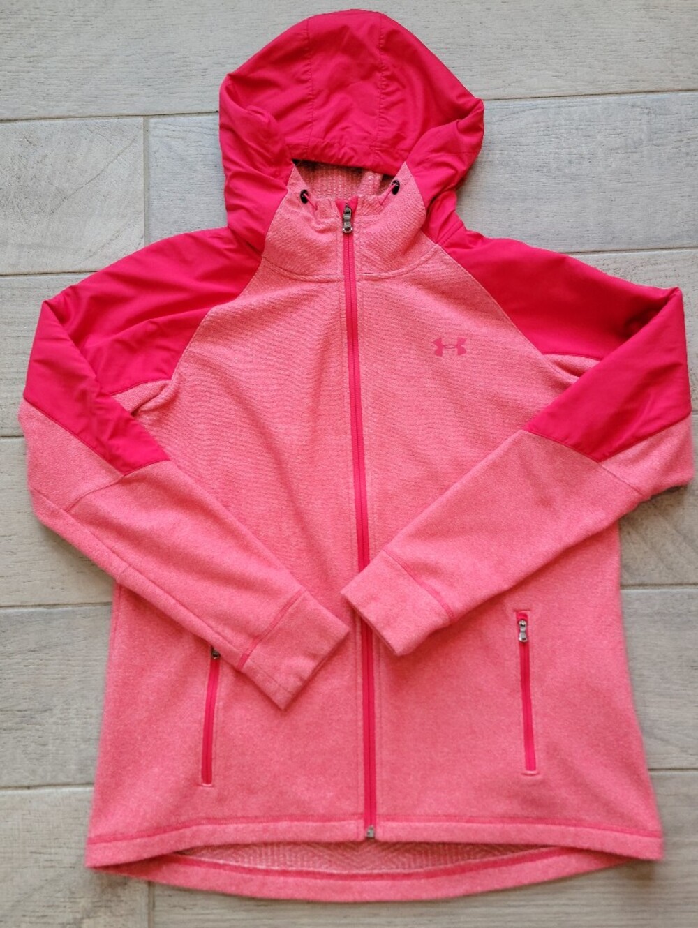 Under Armour  Hooded Jacket